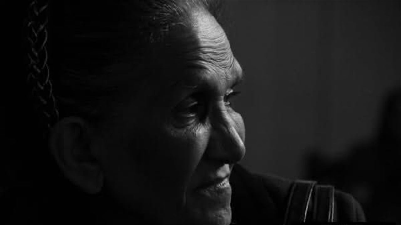 زوجة فنان.. نقابة الفنانين تنعى أكاديمية عراقية 