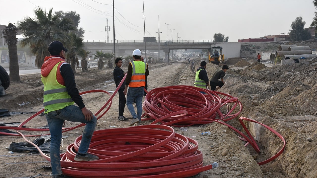 بعد تقرير امريكي.. الاتصالات توضح عقدها مع &quot;شركة المهندس&quot;: حفر وصيانة ولا تدير الاتصالات في العراق