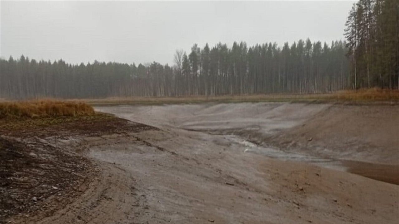 بشكل مفاجئ.. بحيرة تختفي في ظروف غامضة 