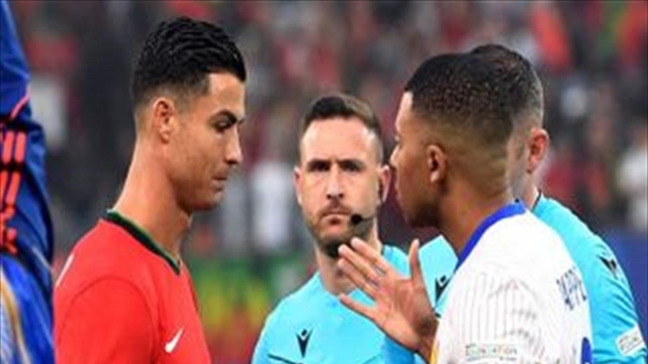 لماذا رفض مبابي مقارنته برونالدو.. مرجع مدريد الافضل 