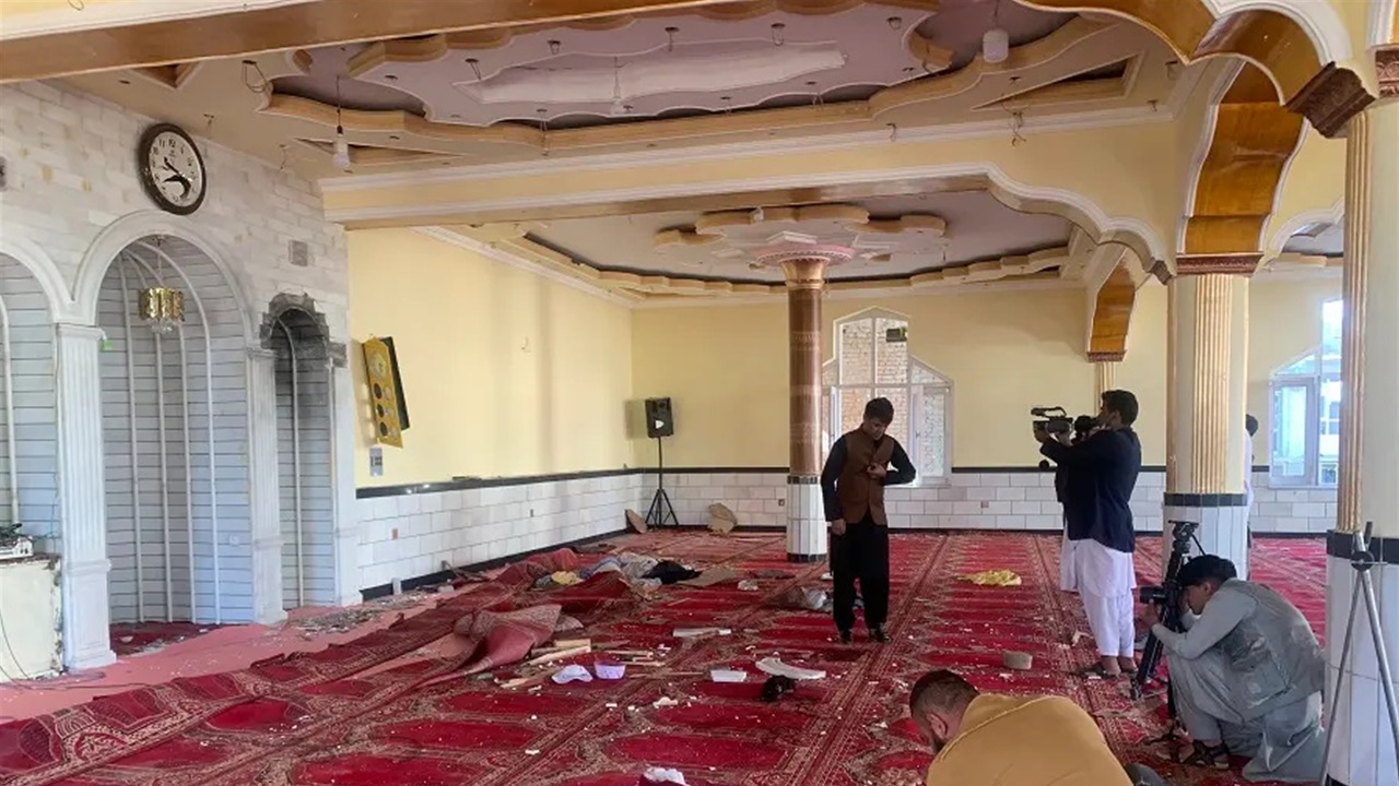 انفجار داخل مسجد في جاكرتا والحصيلة 54 إصابة