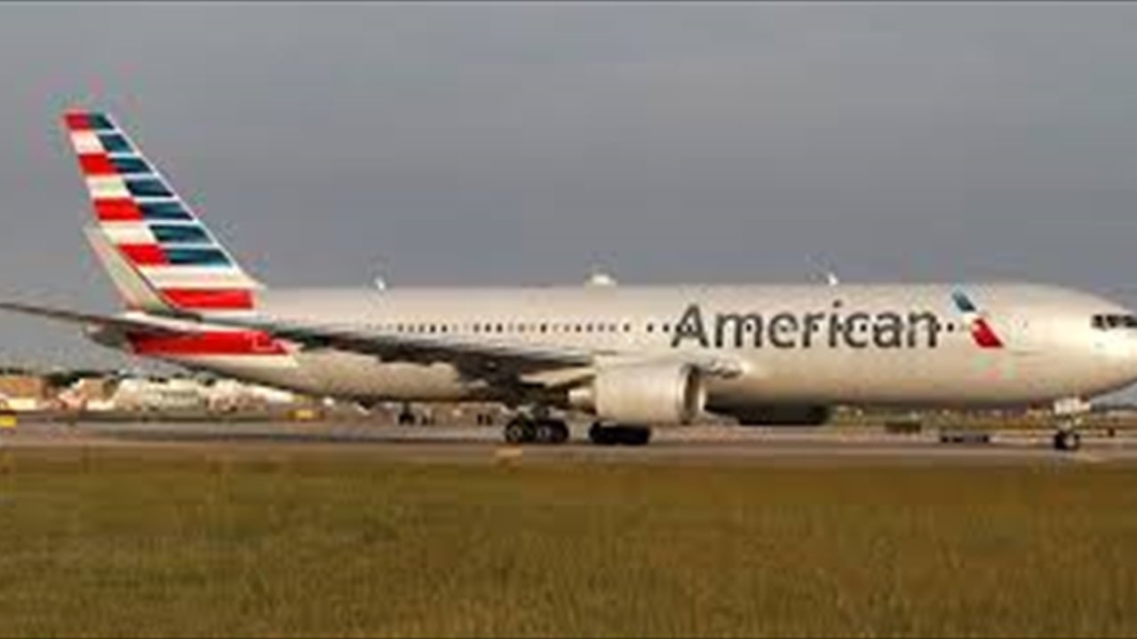 إلغاء 12 ألف رحلة جوية في أمريكا