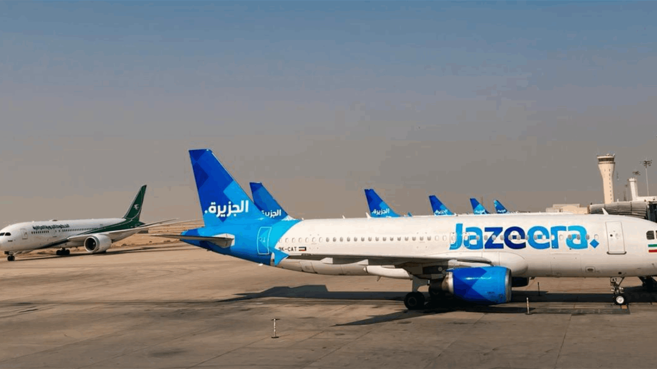 النقل: مطار البصرة استقبل 9 طائرات هبطت اضطرارياً بسبب سوء الأحوال الجوية بمطار الكويت