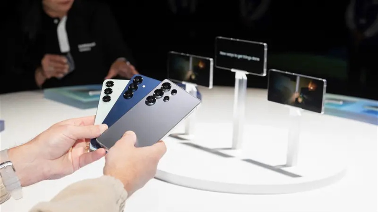 تسريبات جديدة تكشف موعد إطلاق سلسلة &quot;Galaxy S26&quot;