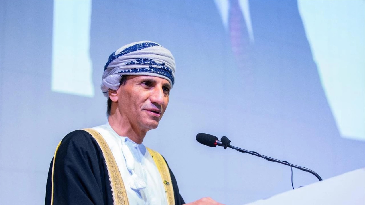 الحسان يشيد بالتنظيم العالي لعملية الاقتراع في المراكز الانتخابية 