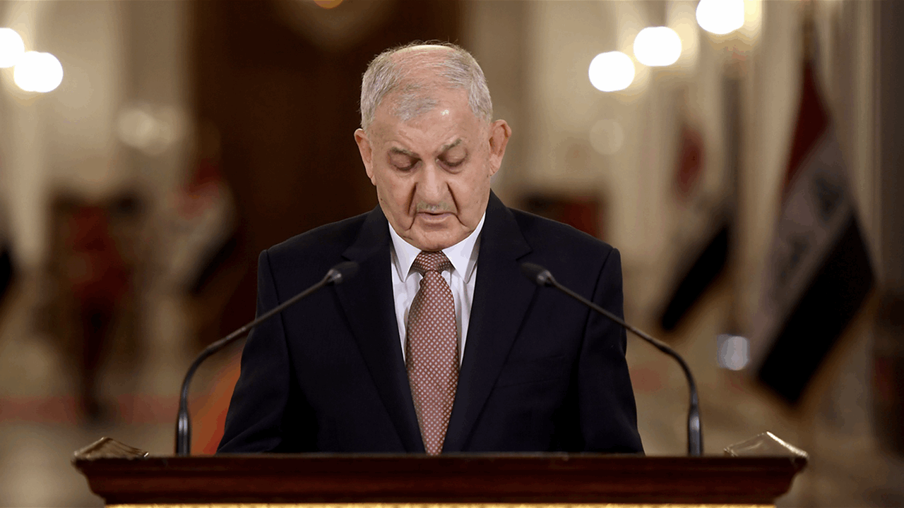 رئيس الجمهورية يشيد بدور القوات الأمنية في تأمين الانتخابات 