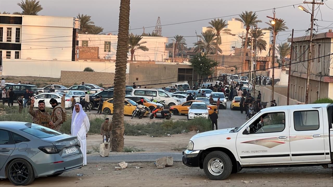 القرى والارياف تتصدر المشهد المسائي.. اقبال واسع قبل اغلاق الصناديق (صور)  