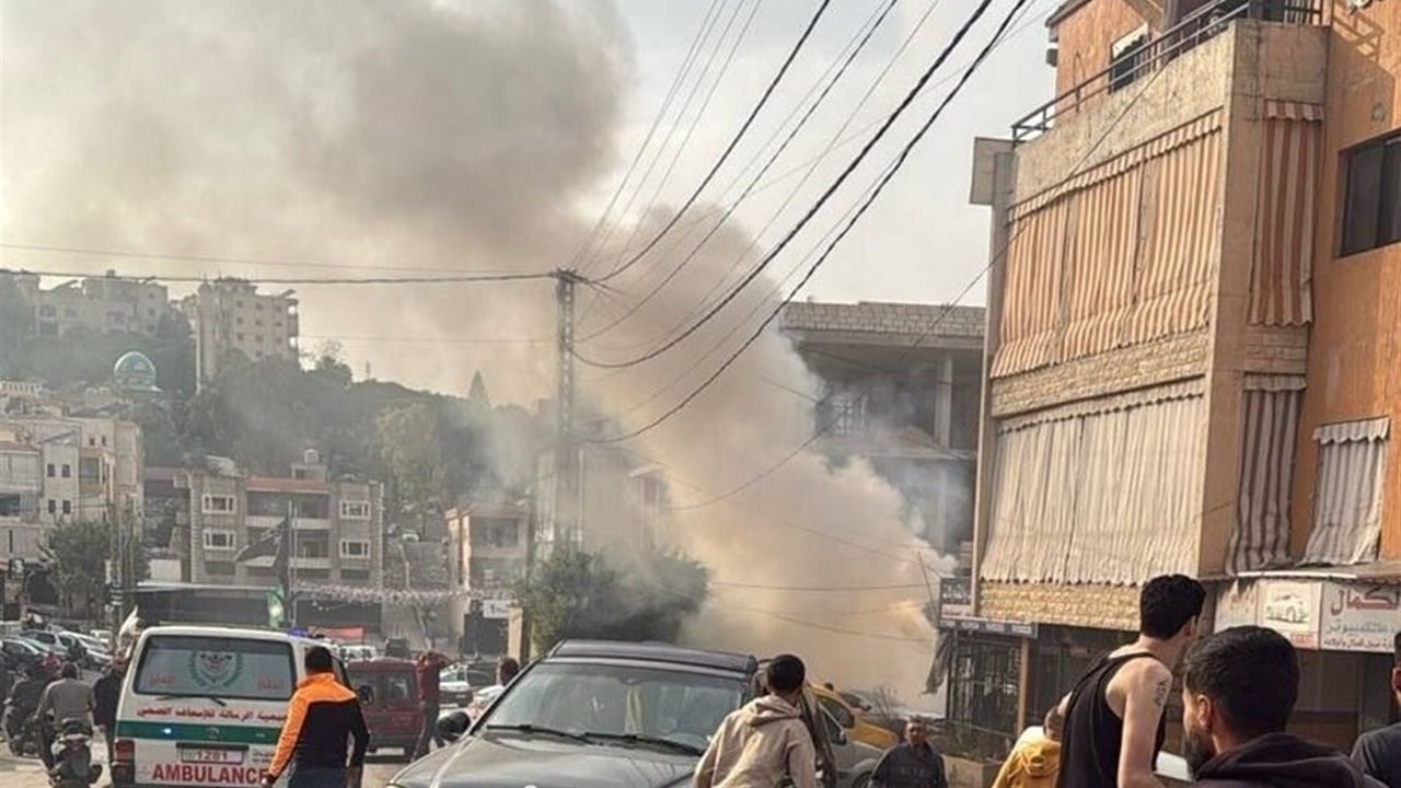 مسيرة اسرائيلية تستهدف سيارة في جنوب لبنان 