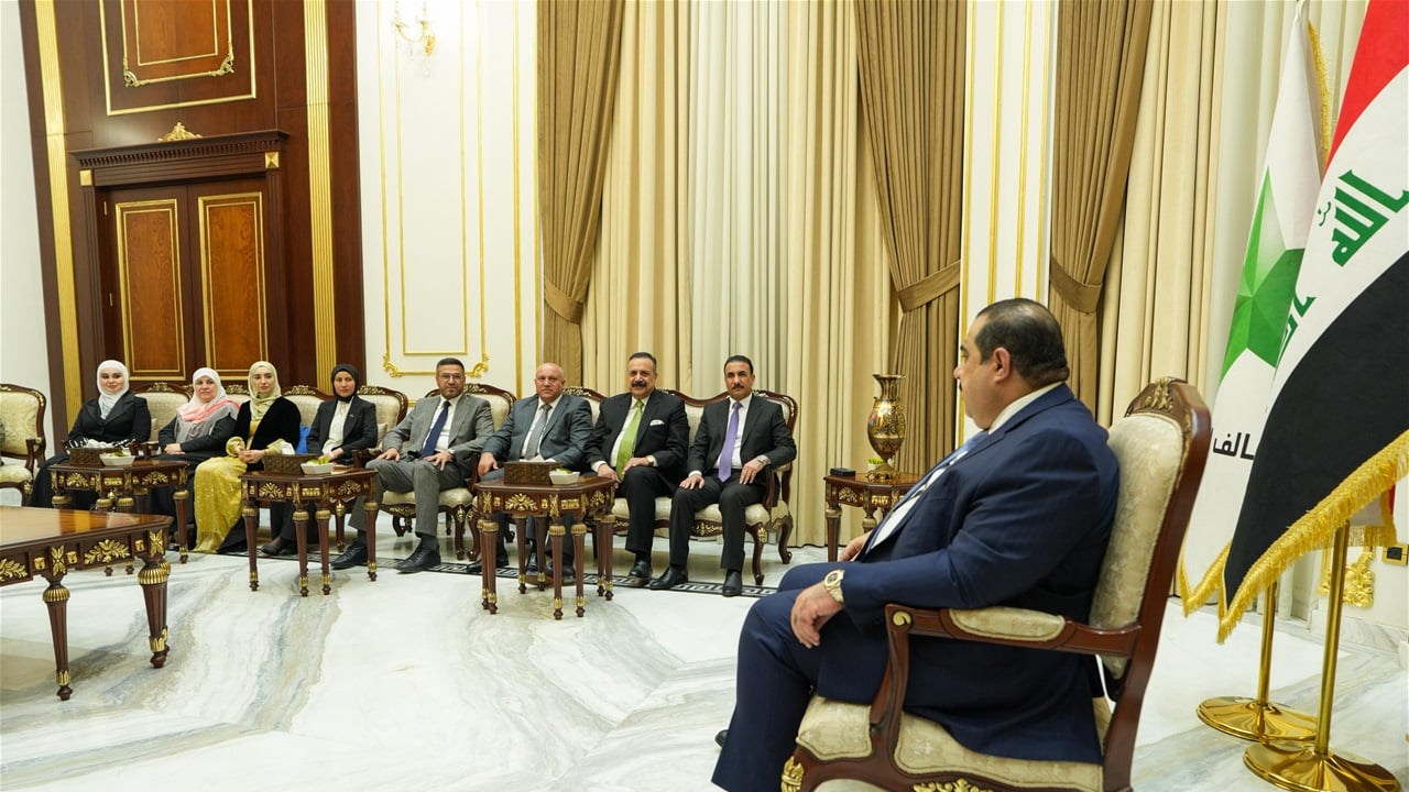 السامرائي يبحث مع الفائزين بالانتخابات من &quot;العزم والتفوق&quot; المرحلة التشريعية الجديدة