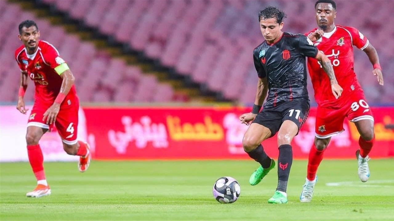 إبراهيم بايش على أبواب الخروج من الرياض.. الاستغناء يسبق انتهاء العقد!