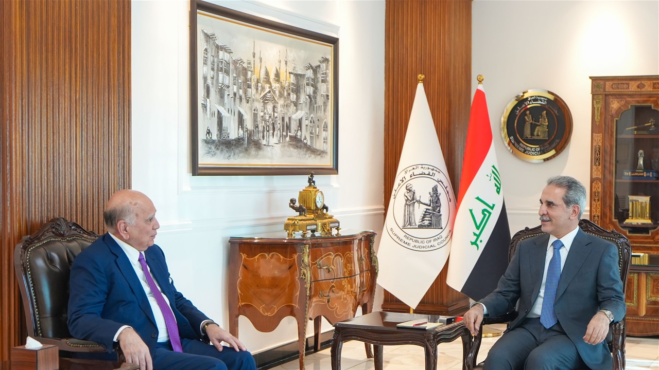 رئيس القضاء ووزير الخارجية يشددان على الإسراع بـ&quot;تنفيذ نتائج الانتخابات&quot;