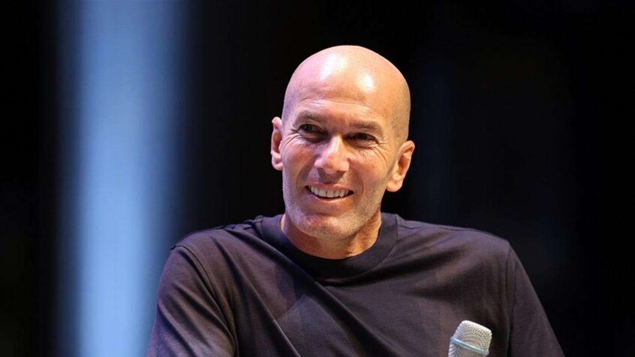 كشف موعد الإعلان عن تعيين زيدان مدربا لمنتخب فرنسا