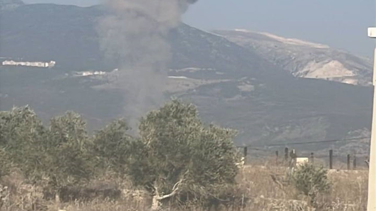 لبنان.. غارة &quot;إسرائيلية&quot; تستهدف الجرمق في المحمودية 