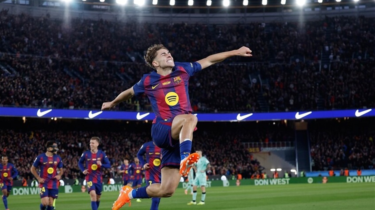 برشلونة يحتفل بعودته إلى &quot;كامب نو&quot; بفوز كبير