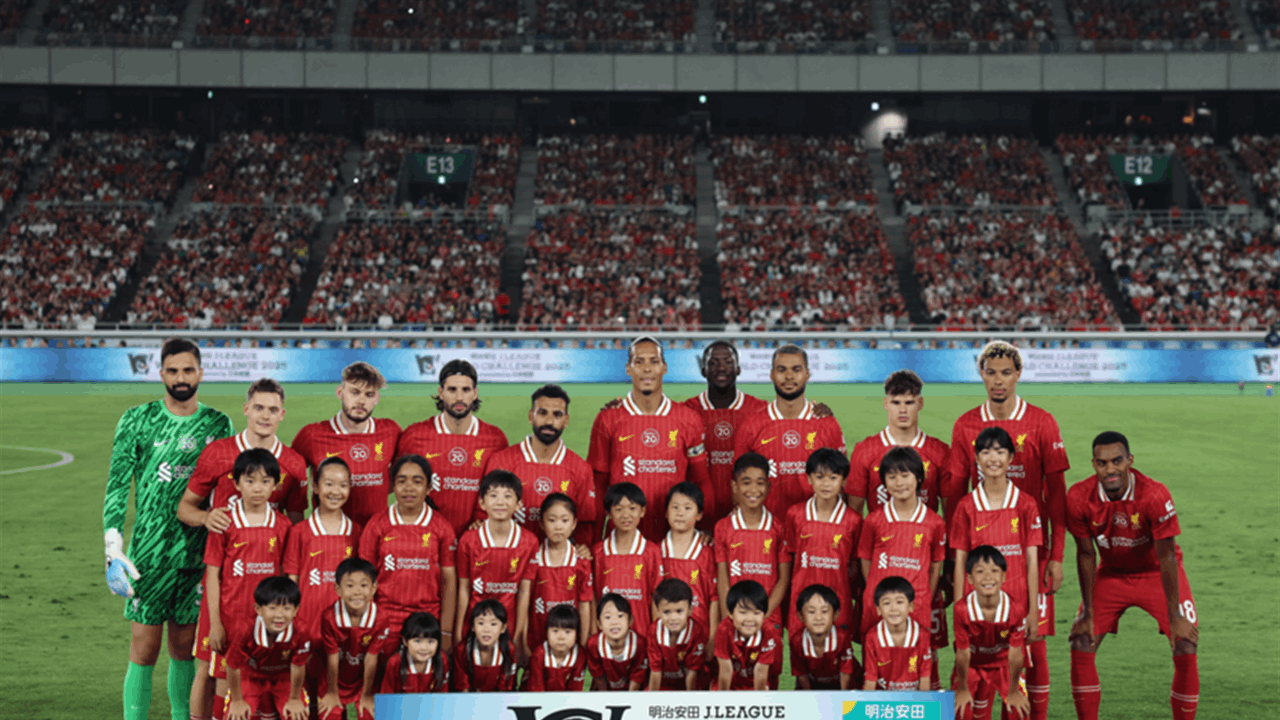 ليفربول يتلقى ضربة قاسية قبيل مباراته في أبطال أوروبا