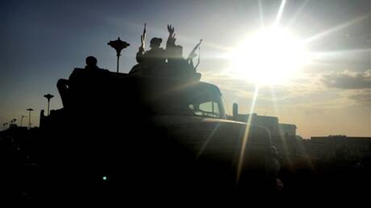 مقتل وإصابة ثلاثة عناصر أمن باستهداف حاجز في سوريا