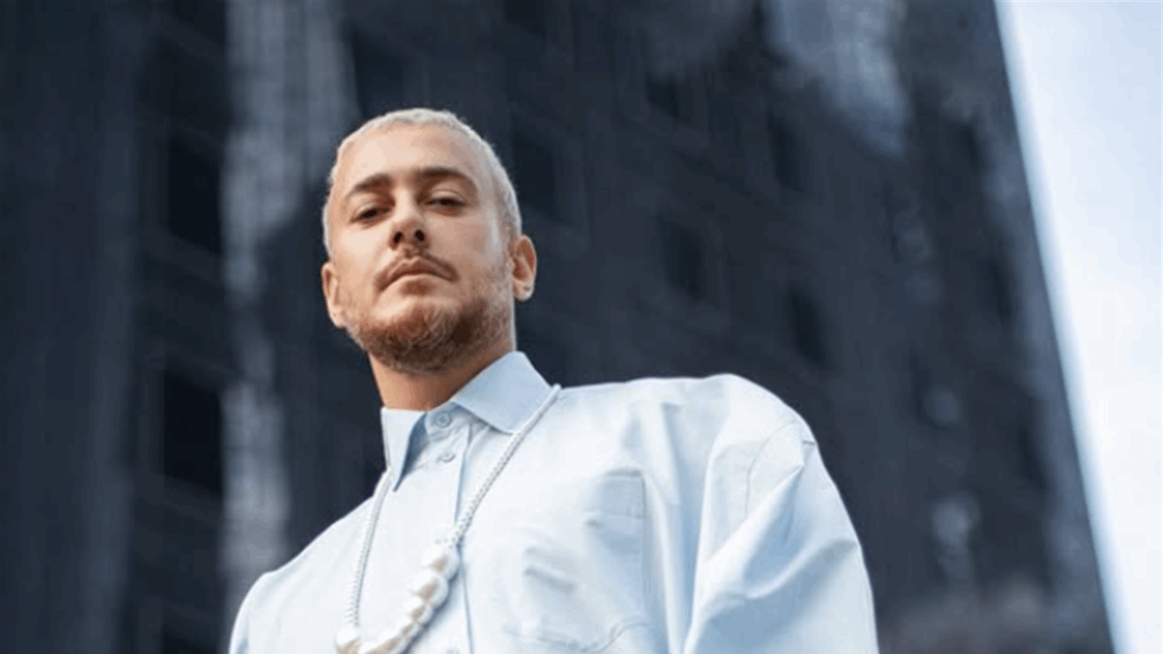 فنان مشهور يمثل امام القضاء بتهمة الاغتصاب