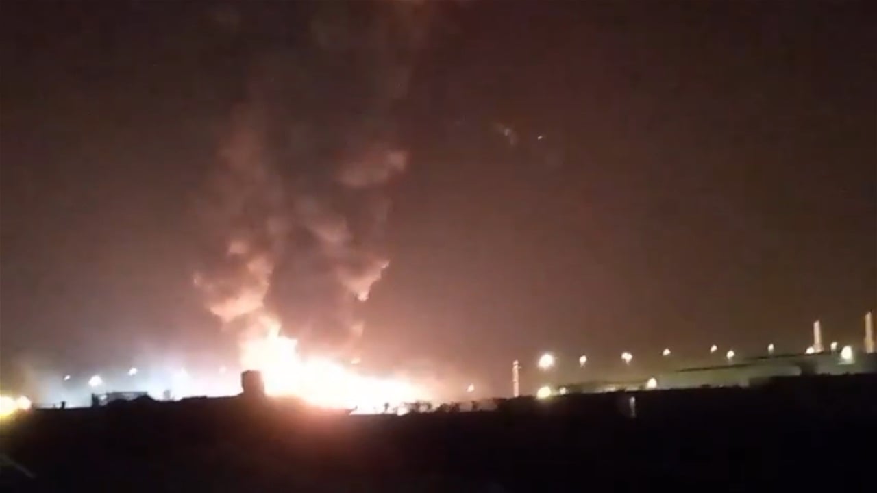 الخزانات الرئيسية احترقت والكهرباء تضررت.. تفاصيل الهجوم المسير على حقل كورمور  بالسليمانية