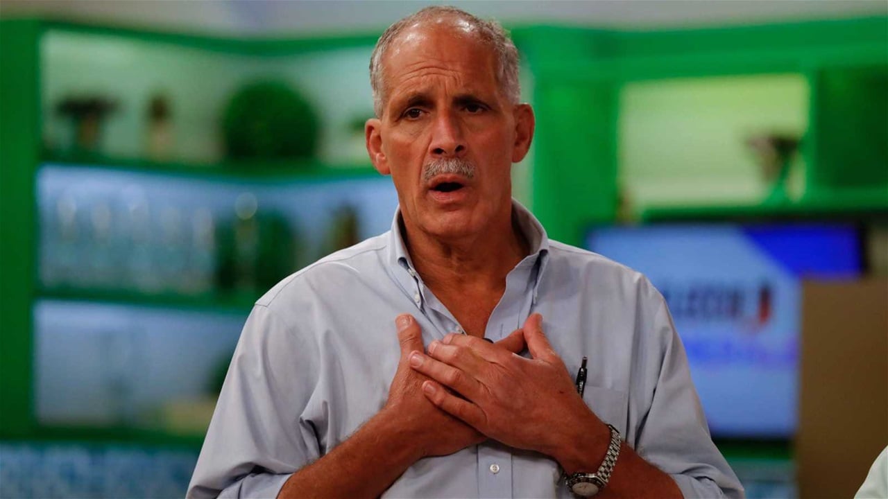 &quot;ترامب والعصفورة&quot;.. دعم لا متناهي لصاحب الأصول الفلسطينية فمن هو؟ 