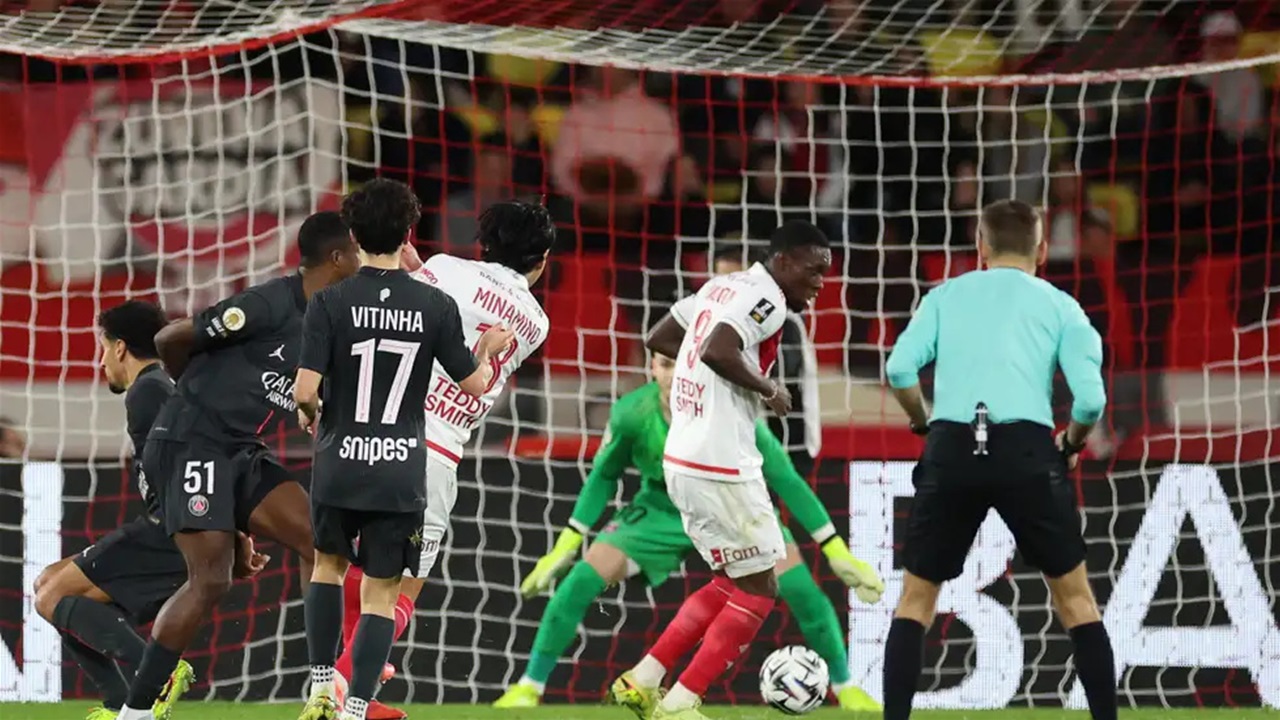 موناكو يهزم باريس سان جيرمان