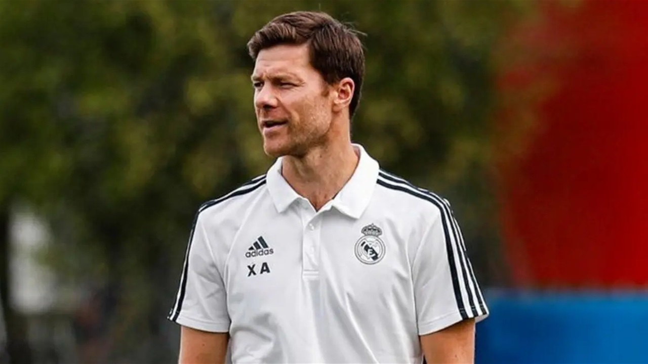 عقب الإخفاقات..  تطورات بشأن مستقبل الونسو مع ريال مدريد