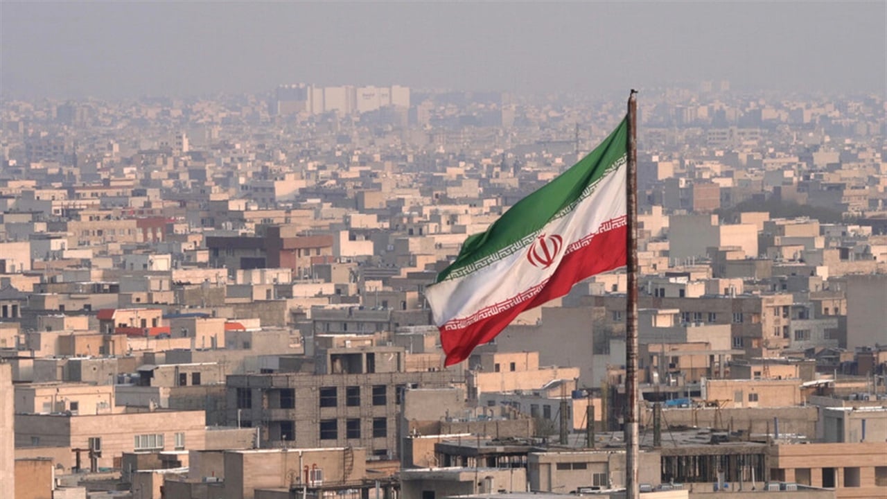 قائد &quot;مقر خاتم الأنبياء&quot; يتوعد إسرائيل بدفع الثمن غاليا