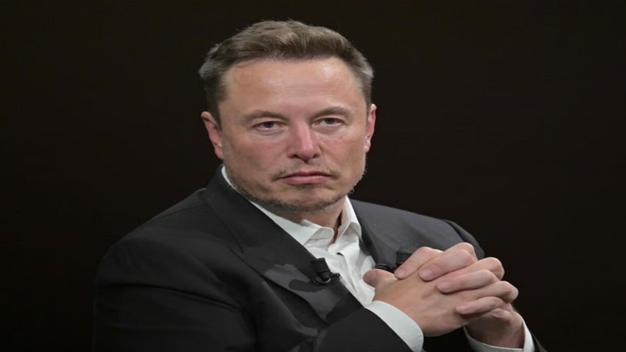 ماسك متخوف من انقراض العرق الأبيض