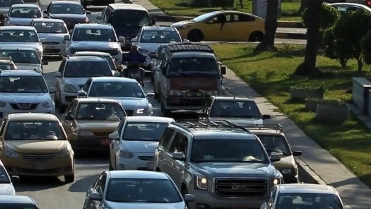 المرور تحدد مناطق تواجد الإشارات الذكية: غير مسموح لرجل المرور التدخل