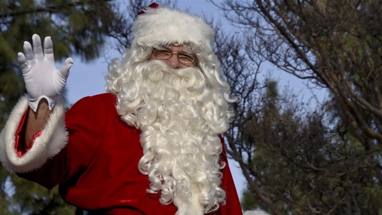 متى يجب كشف حقيقة &quot;سانتا كلوز&quot; للأطفال؟