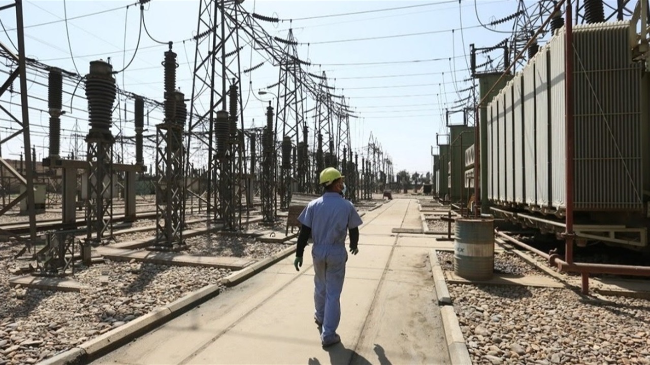 الكهرباء تعلن أسباب تراجع تجهيز الطاقة الكهربائية