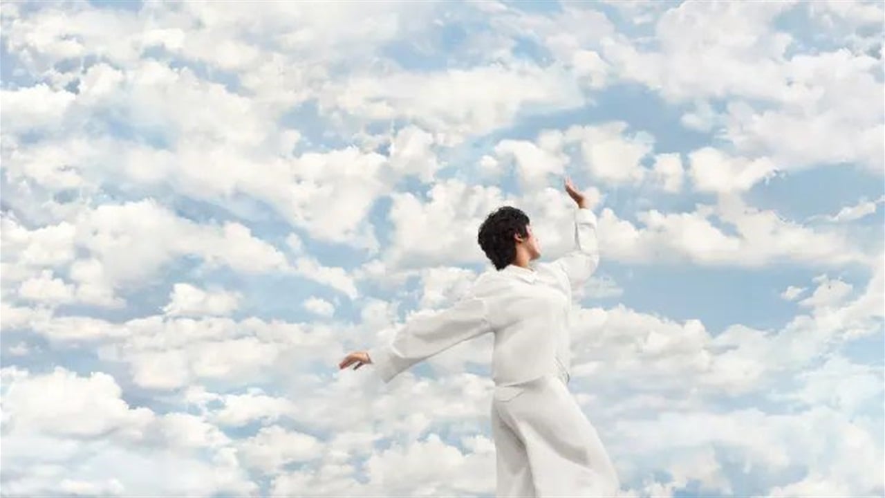 بانتون تُفجّر المفاجأة: &quot;الابيض&quot; لون سنة 2026!