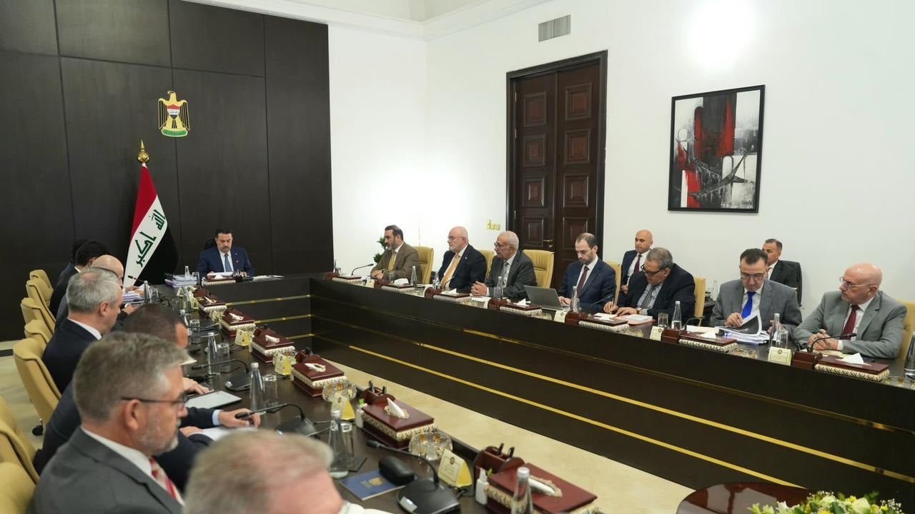 السوداني يصدر توجيهات خلال اجتماع اللجنة العليا لـ&quot;طريق التنمية&quot;