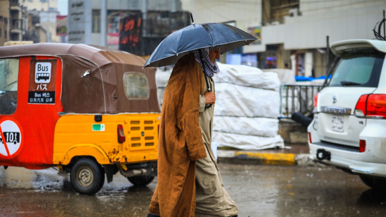 طقس العراق.. أمطار وانخفاض بدرجات الحرارة حتى الأحد المقبل 