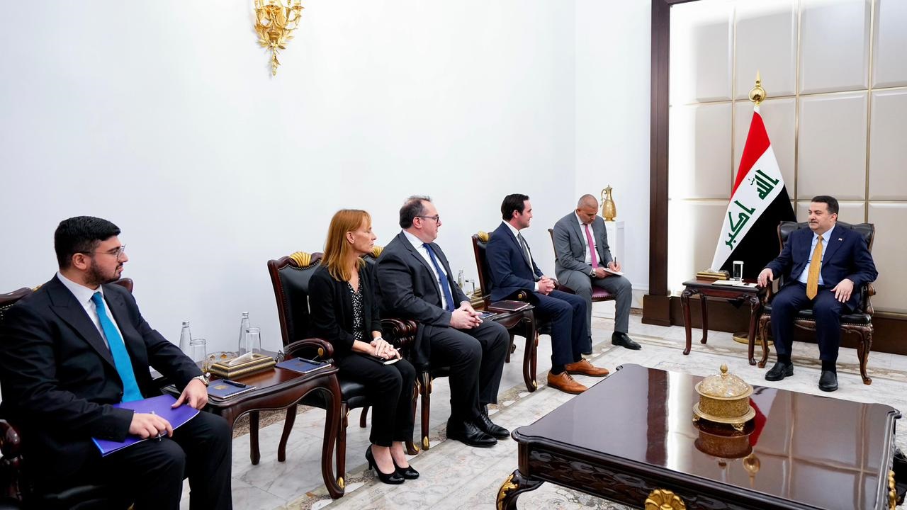 The Sudanese official discusses with a SpaceX delegation the final stages of granting satellite internet licenses