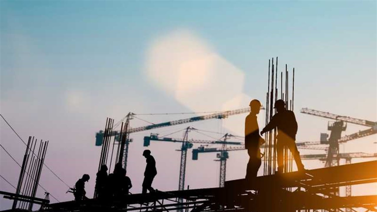 مناشدة جديدة وحلول غائبة.. مشروع صحي قيد التعطيل بسبب ضغوطات وابتزاز والاستجابة بطيئة