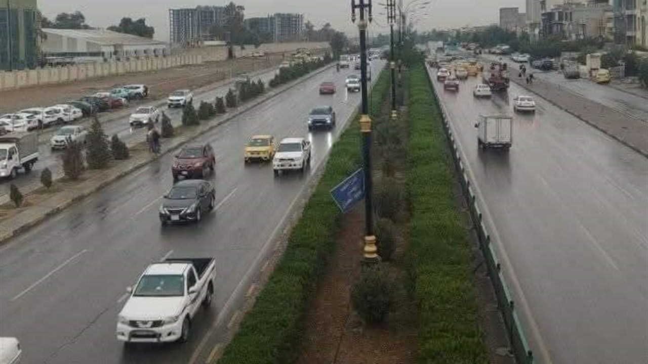 الحدباء تواصل استقبال الامطار منذ الصباح 