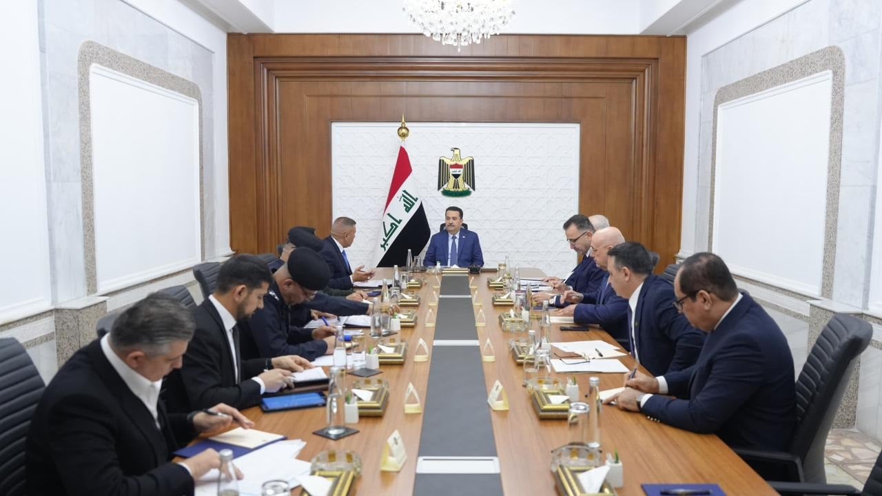 رئيس الوزراء يصدر توجيها يخص البطاقتين الموحدة والسكن