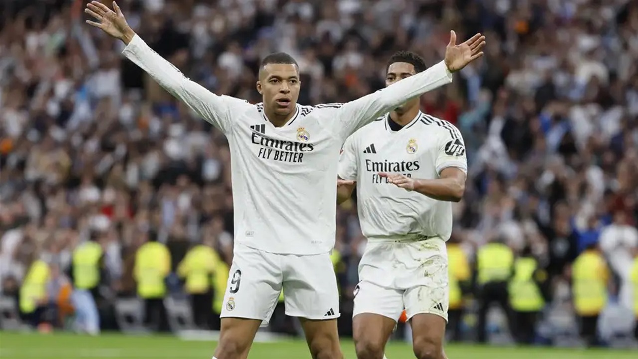 مبابي يقود هجوم ريال مدريد أمام ألافيس