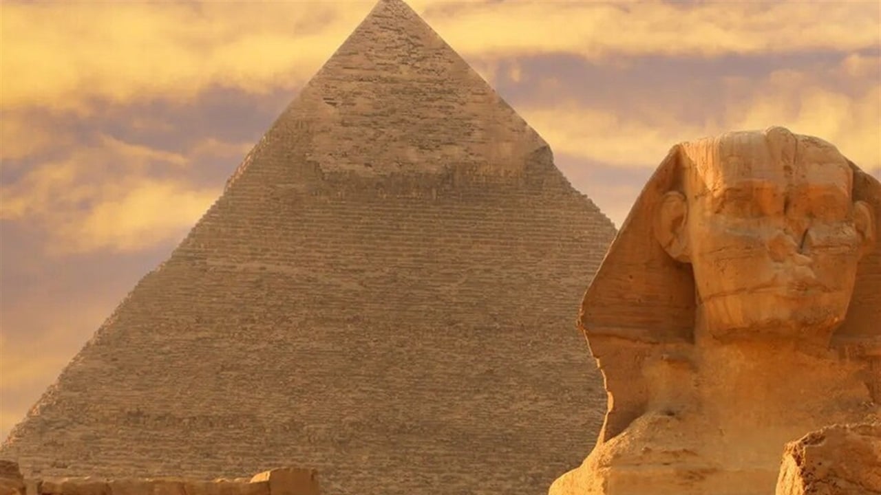 عالم الزلازل الهولندي ينشر فيديو مثير عن الاهرامات بمصر