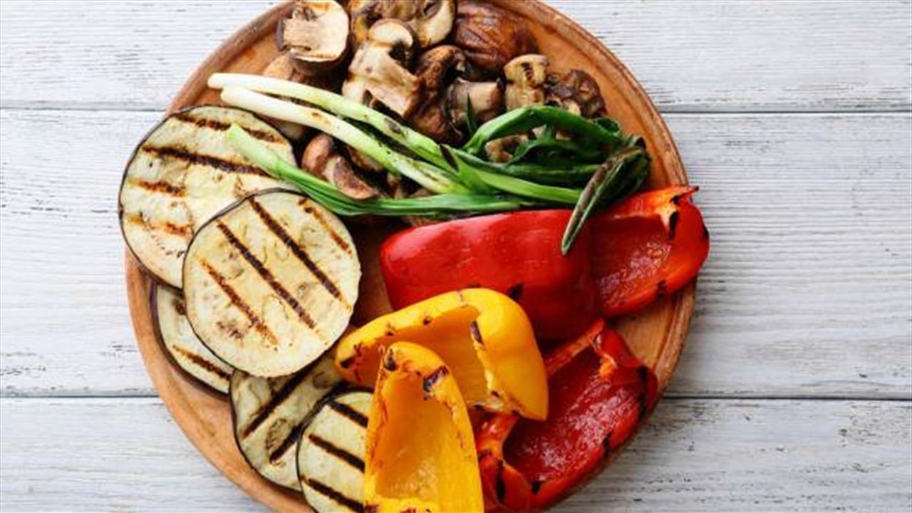 الأسباب الفعلية وراء الإفراط في تناول الطعام