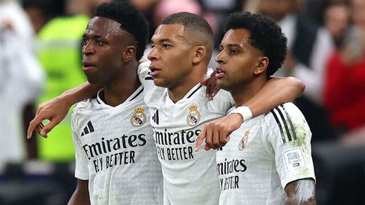 هجوم برشلونة يكتسح ريال مدريد.. احصائيات 2025 