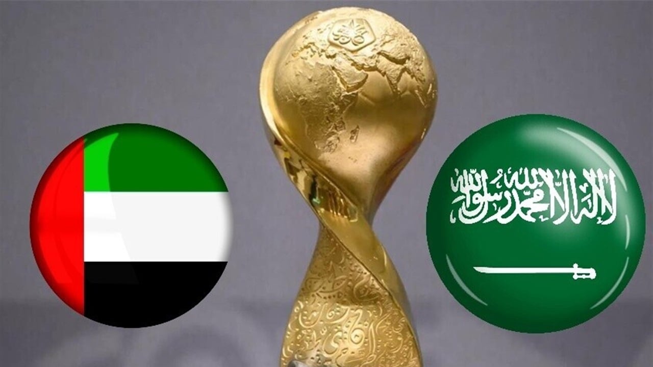 بسبب غرق الملعب بالأمطار.. إيقاف مباراة السعودية والإمارات في كأس العرب
