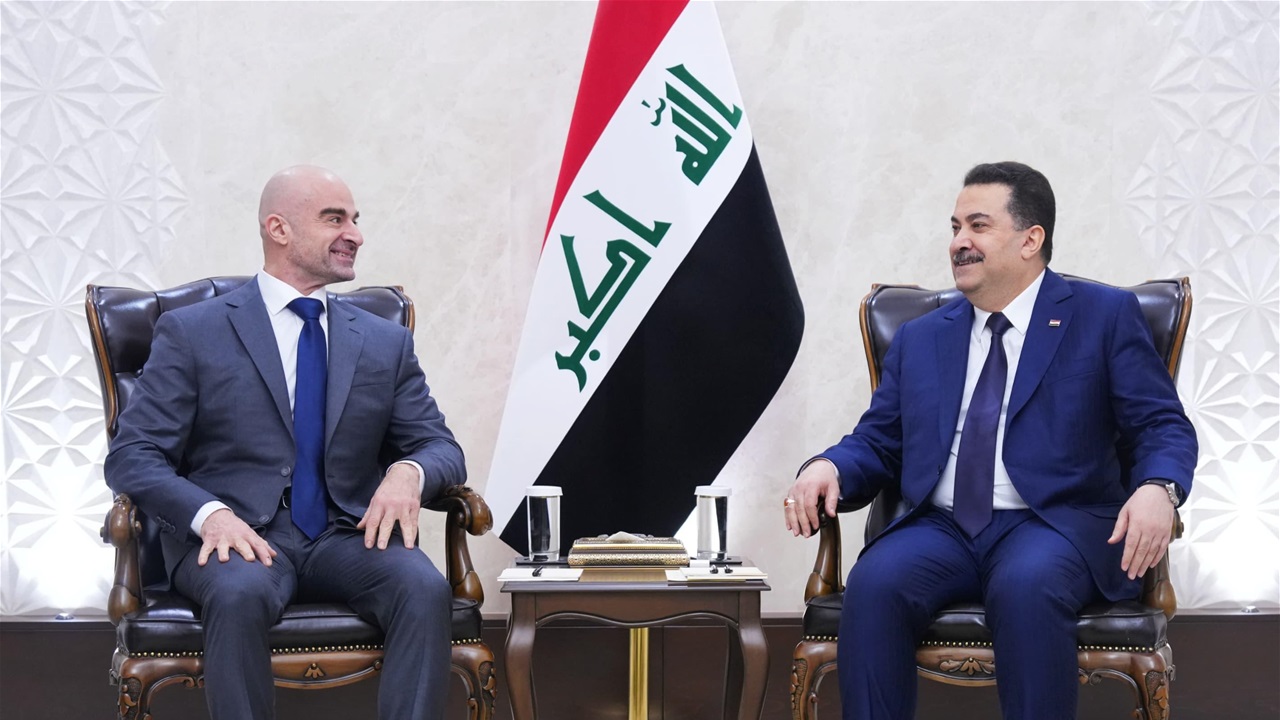 السوداني وطالباني يؤكدان اهمية دعم مشاريع الإعمار والتنمية التي تعمل عليها الحكومة