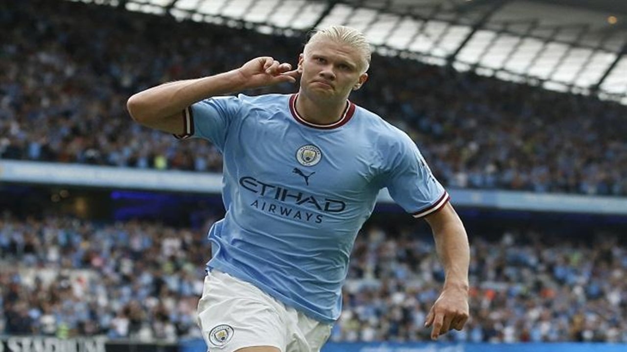 هالاند يحطم رقم كرستيانو رونالدو