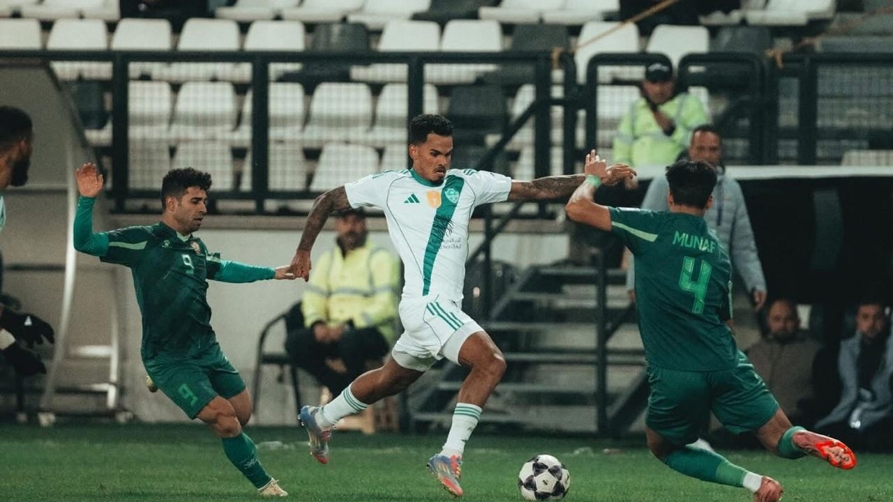 الأهلي يقسو على الشرطة في دوري أبطال آسيا