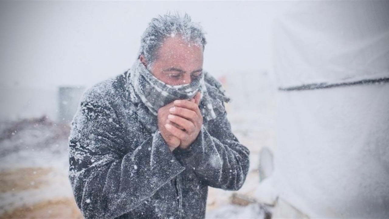 العراقيون يستقبلون العام الجديد بموجة قطبية باردة