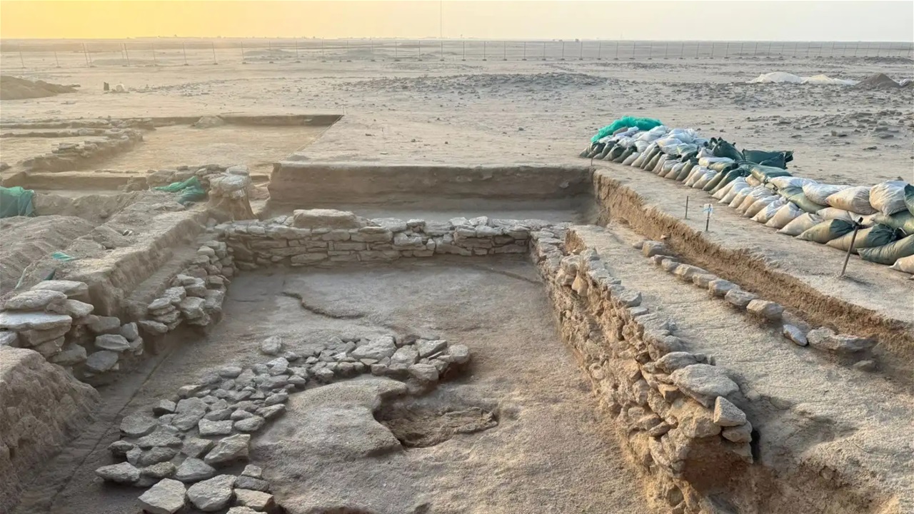 هل تعود للعراق؟.. الكويت تعلن عن اكتشافات يعود تاريخها إلى العصرين الأموي والعباسي