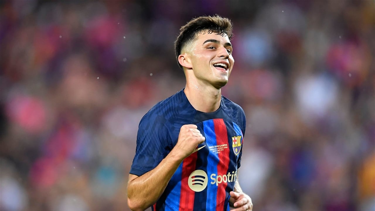 مبابي ثم يامال.. بيدري يختار أبرز نجوم كرة القدم في العالم