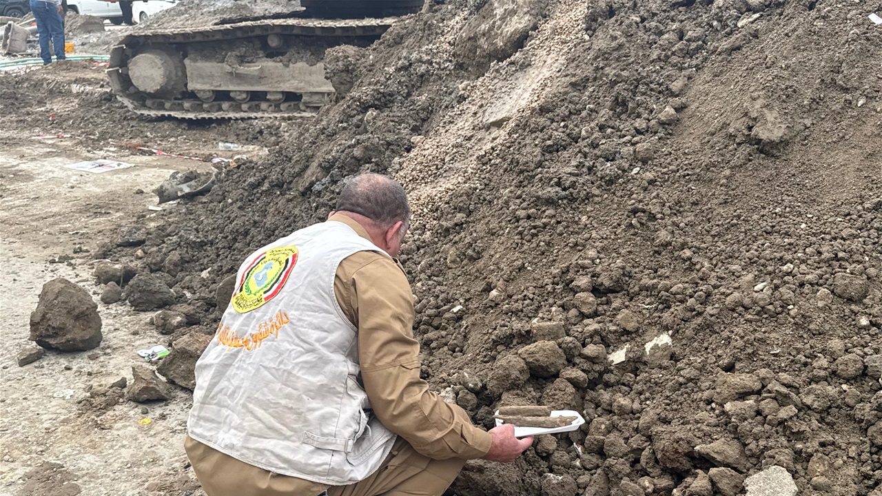 دائرة حماية المقابر الجماعية تعلن المباشرة بالعمل بمقبرة باب طويريج في كربلاء (صور)