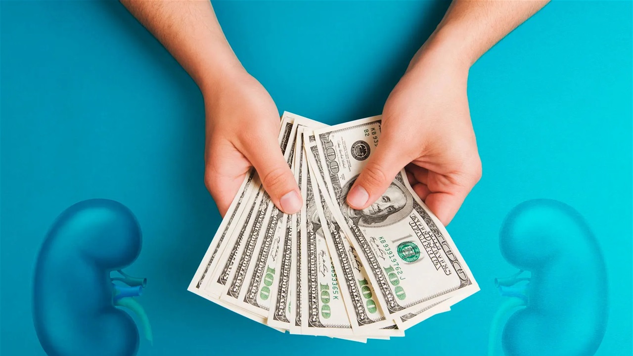 السجن لشخص عرض كليته للبيع على فيسبوك